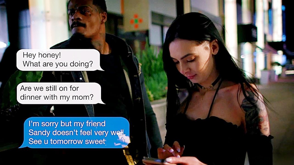 【欧美】身材高挑的长发妹子，大长腿张开忍不住猛力扑上去